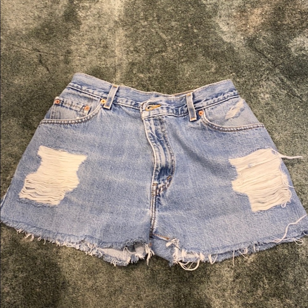 Levi thrasher shorts light wash